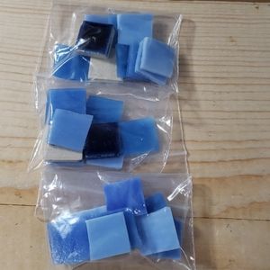 30 piece blue square tiles - 291